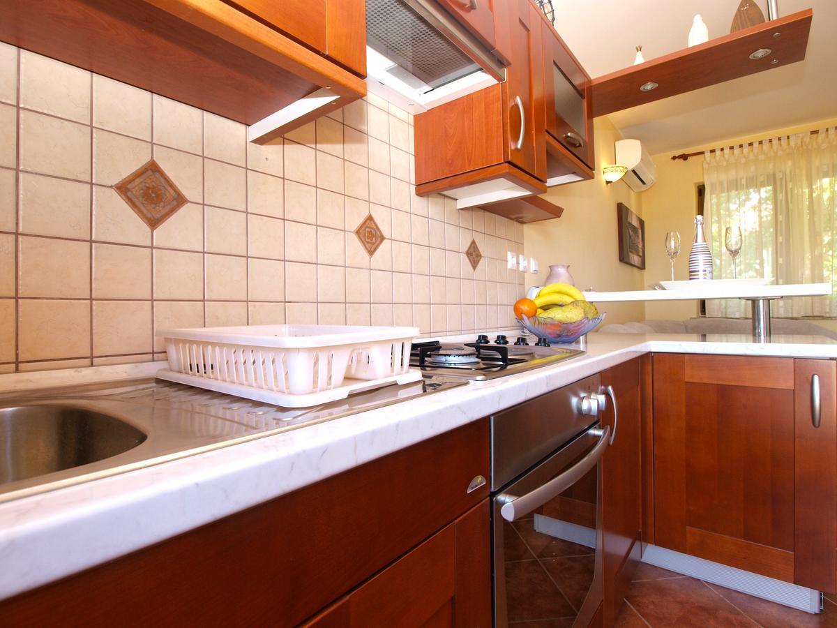 Apartments Mirjana 1655 Kanfanar Bagian luar foto